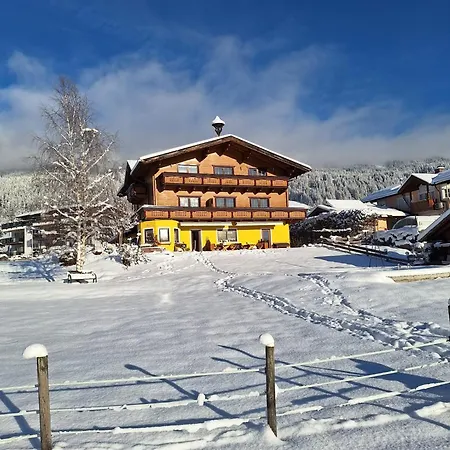 Landhaus Wolfgang Aubauerngut Гостевой дом 3*